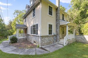 2249 Honeysuckle Rd, Allentown-19