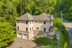 2249 Honeysuckle Rd, Allentown-228