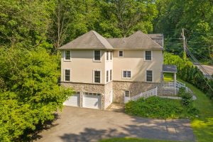 2249 Honeysuckle Rd, Allentown-230